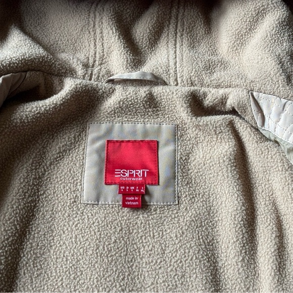 Esprit Women’s Quilted Hooded Coat Beige Long Jacket Size L Warm Outerwear - Picture 14 of 16